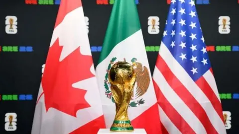 利物浦升级胜过三冠王，菲利普斯如此评价！